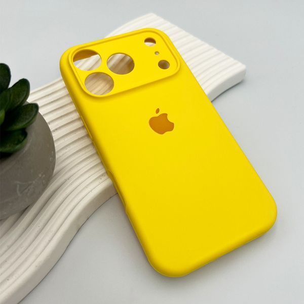 Силіконовий чохол з закритою камерою для iPhone 17 Pro Max Canary Yellow 666-04324 фото