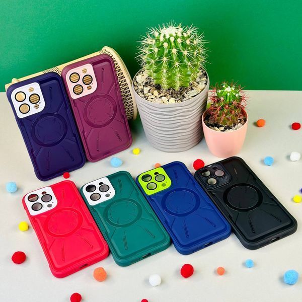 Чохол Cool Shield Case with MagSafe для iPhone 15 Pro Max Bordo 214-02028 фото